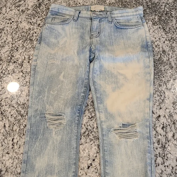 * SOLD * Size 26 CURRENT/ELLIOTT acid wash skinny jeans - Picture 2 of 6